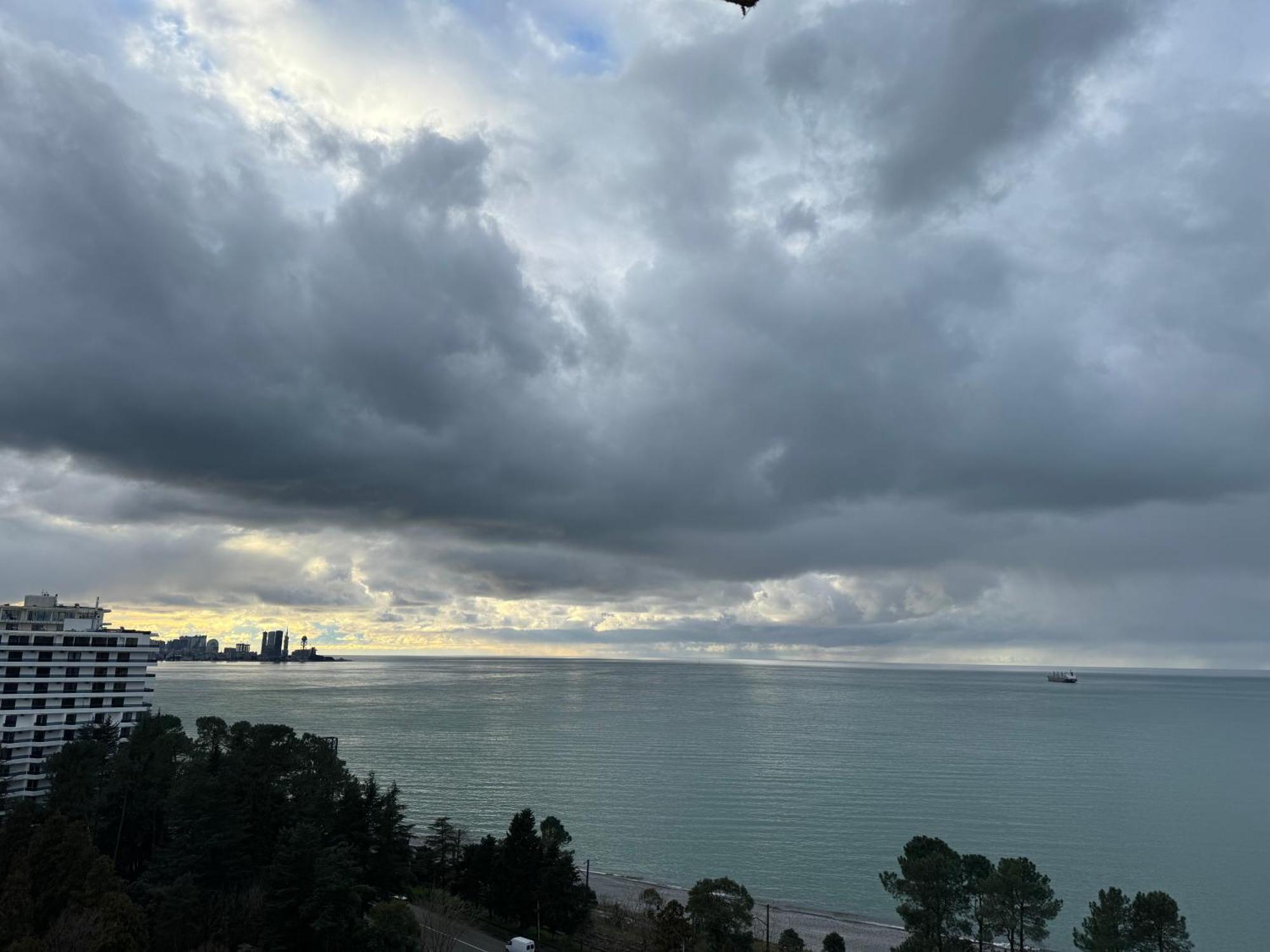 Appartamento Colibri Batumi Esterno foto