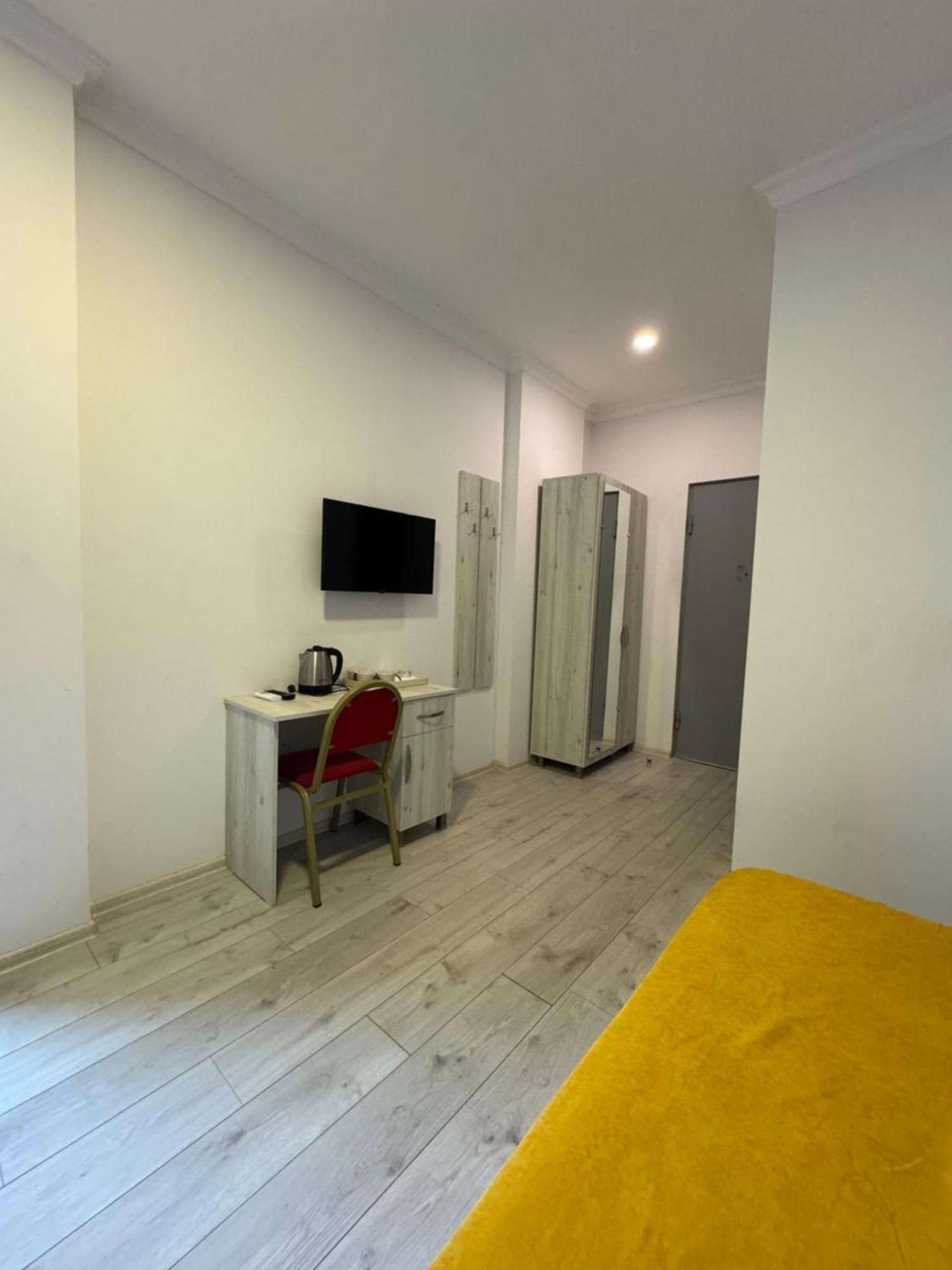 Appartamento Colibri Batumi Esterno foto