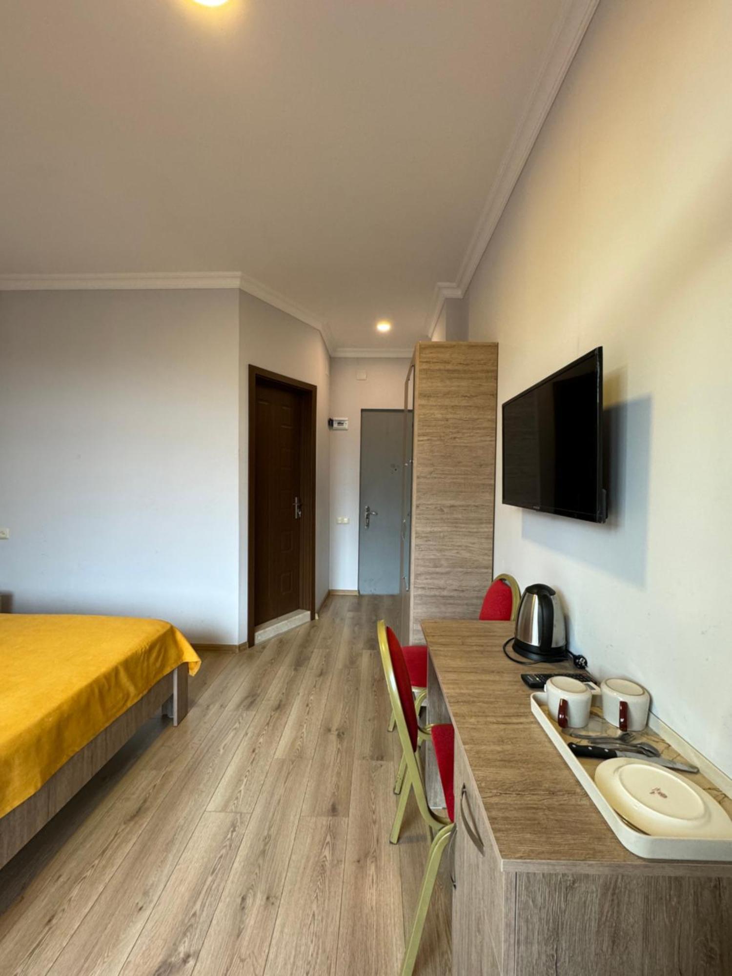 Appartamento Colibri Batumi Esterno foto