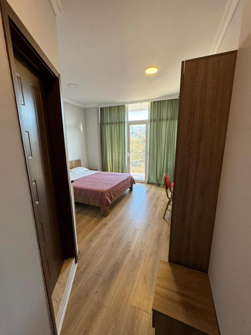Appartamento Colibri Batumi Esterno foto